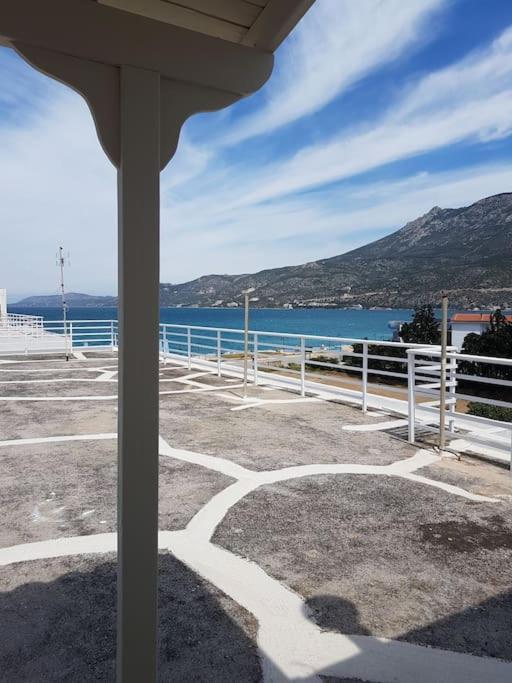 Cute&Quiet Studio Loutraki ภายนอก รูปภาพ