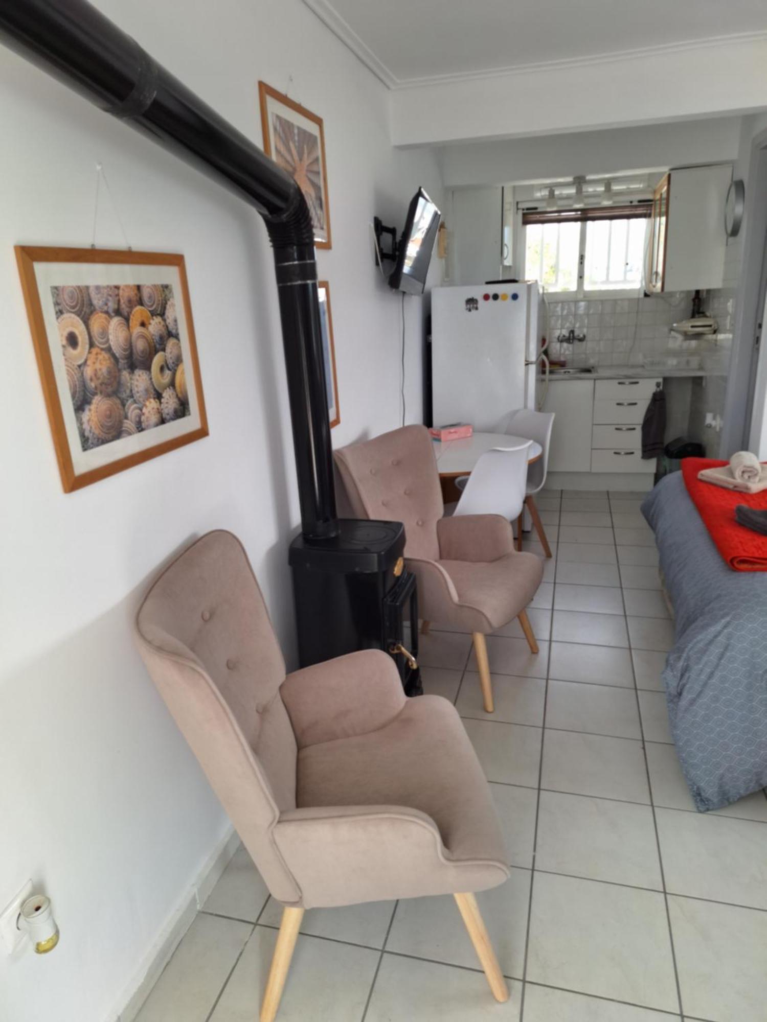 Cute&Quiet Studio Loutraki ภายนอก รูปภาพ