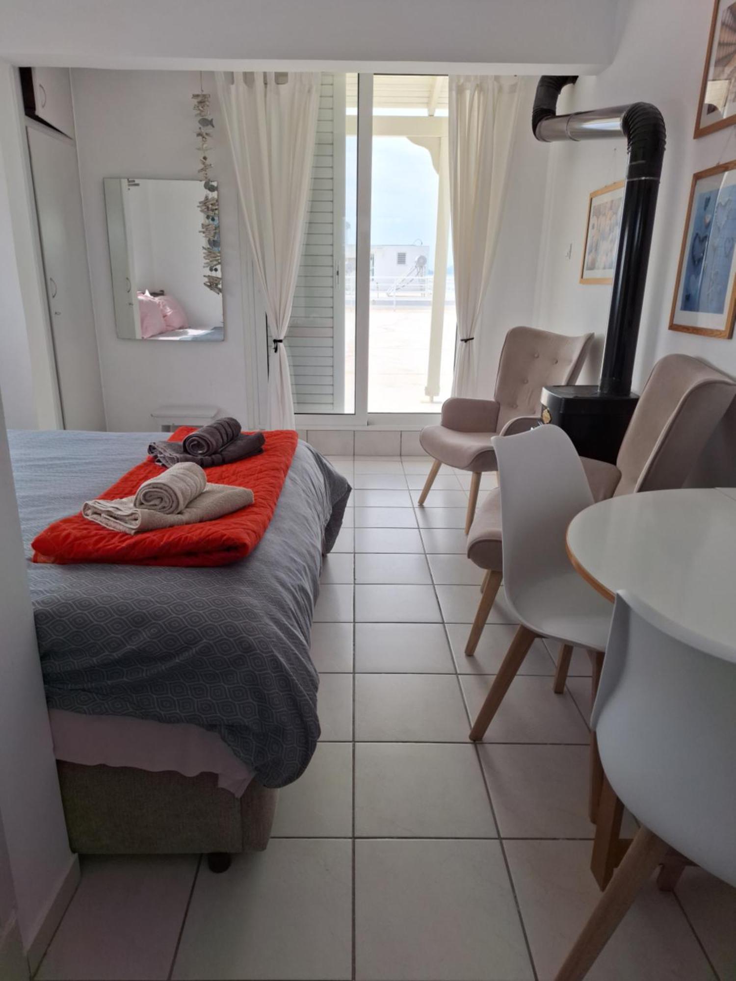 Cute&Quiet Studio Loutraki ภายนอก รูปภาพ